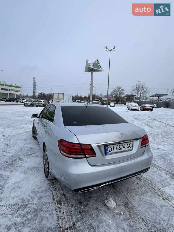Седан Mercedes-Benz E-Class 2013 в Києві