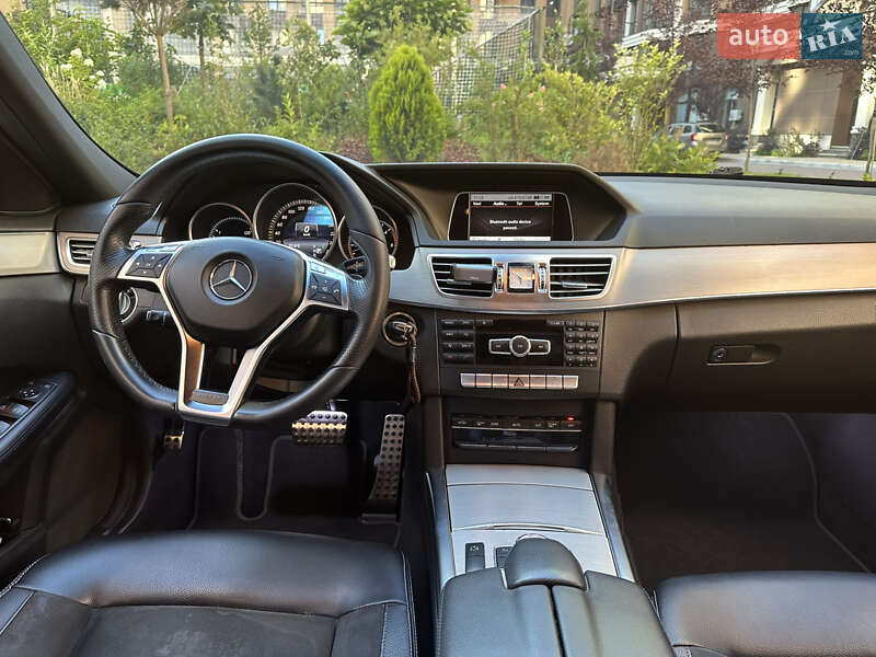 Седан Mercedes-Benz E-Class 2014 в Києві