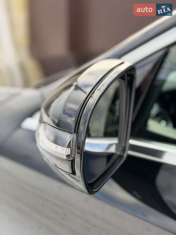 Седан Mercedes-Benz E-Class 2016 в Львові