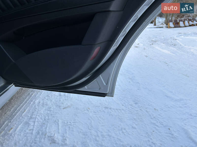 Універсал Mercedes-Benz E-Class 2003 в Микулинцях фото 12 Універсал Mercedes-Benz E-Class 2003 в Микулинцях