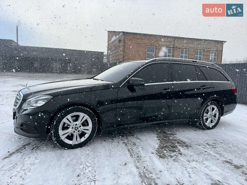 Универсал Mercedes-Benz E-Class 2015 в Нововолынске