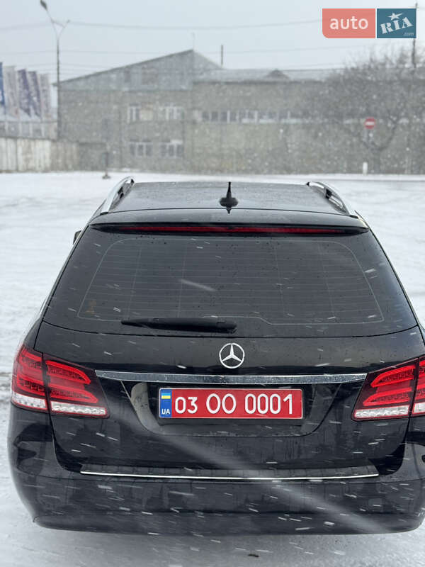Универсал Mercedes-Benz E-Class 2015 в Нововолынске