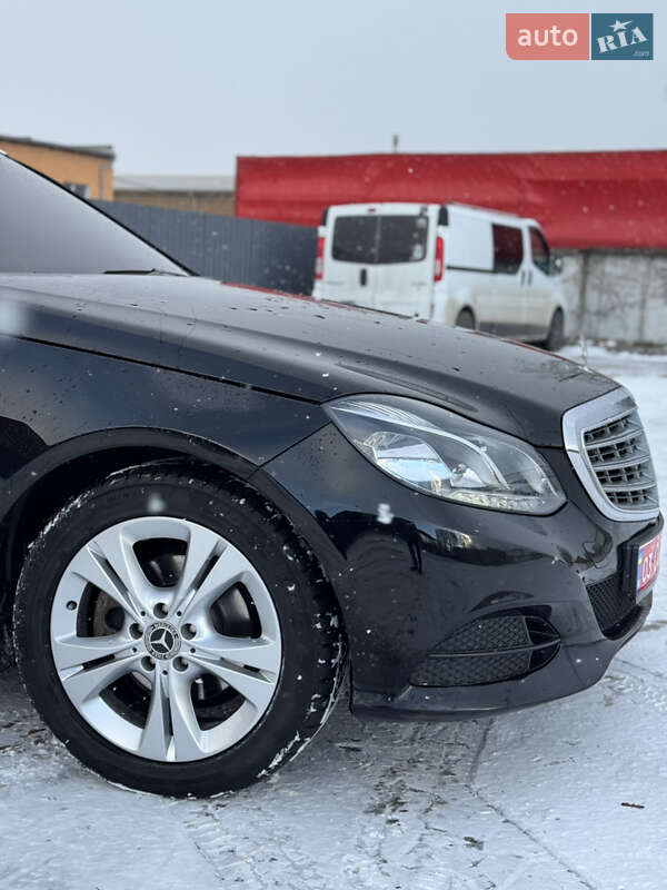 Универсал Mercedes-Benz E-Class 2015 в Нововолынске