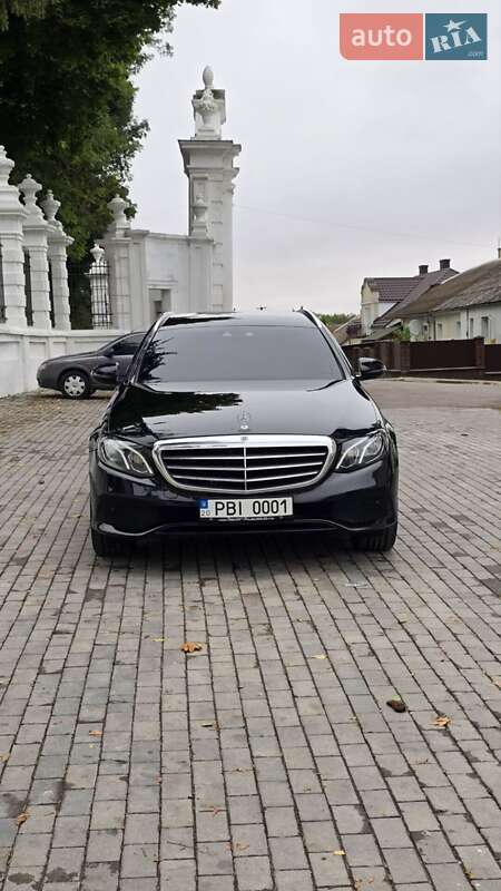 Універсал Mercedes-Benz E-Class 2016 в Тернополі