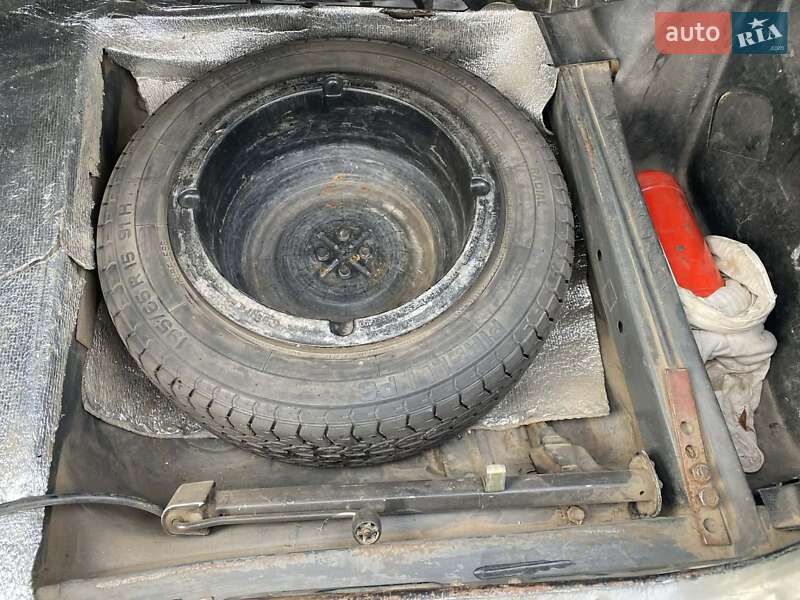 Седан Mercedes-Benz E-Class 1987 в Калинівці фото 9 Седан Mercedes-Benz E-Class 1987 в Калинівці