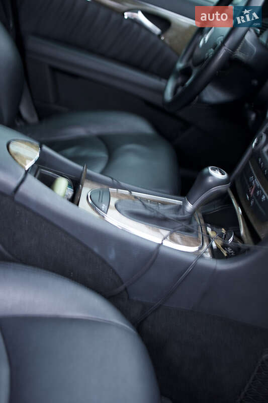 Седан Mercedes-Benz E-Class 2008 в Полтаве