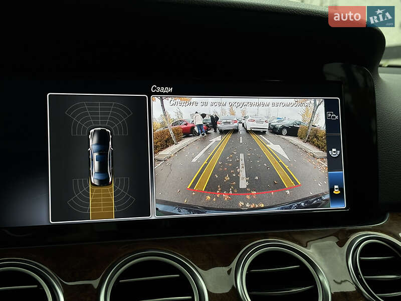 Седан Mercedes-Benz E-Class 2017 в Киеве