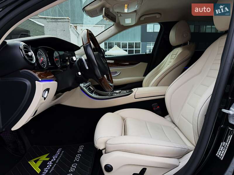 Седан Mercedes-Benz E-Class 2016 в Киеве