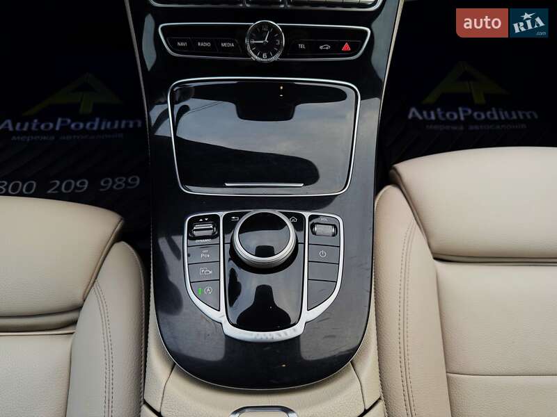 Седан Mercedes-Benz E-Class 2016 в Киеве