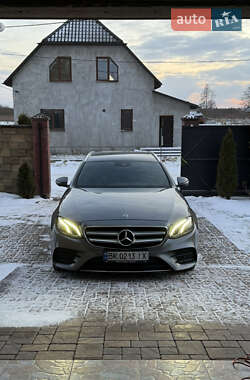Універсал Mercedes-Benz E-Class 2018 в Сарнах
