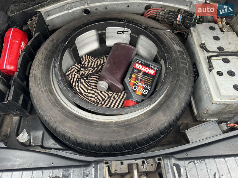 Седан Mercedes-Benz E-Class 2002 в Житомире фото 21 Седан Mercedes-Benz E-Class 2002 в Житомире