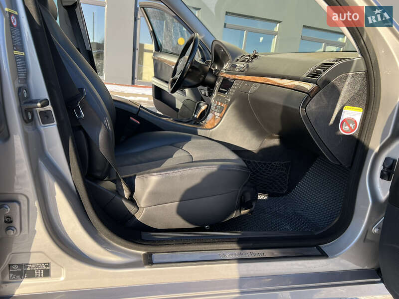 Седан Mercedes-Benz E-Class 2006 в Луцке