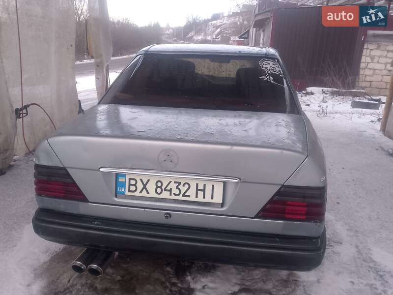 Седан Mercedes-Benz E-Class 1987 в Городке фото 4 Седан Mercedes-Benz E-Class 1987 в Городке