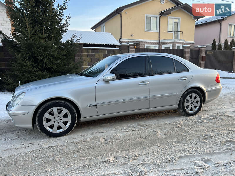 Седан Mercedes-Benz E-Class 2004 в Киеве фото 13 Седан Mercedes-Benz E-Class 2004 в Киеве