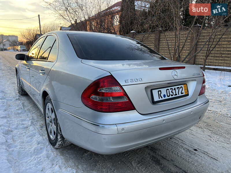 Седан Mercedes-Benz E-Class 2004 в Киеве фото 15 Седан Mercedes-Benz E-Class 2004 в Киеве