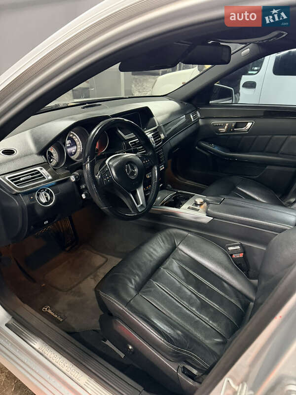 Седан Mercedes-Benz E-Class 2014 в Луцке