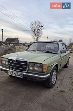 Седан Mercedes-Benz E-Class 1982 в Рівному