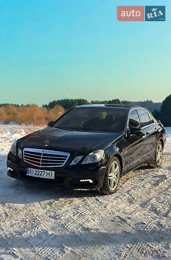 Седан Mercedes-Benz E-Class 2009 в Києві