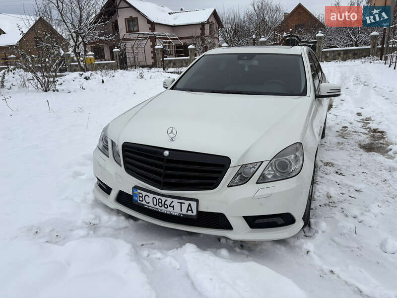 Седан Mercedes-Benz E-Class 2009 в Кам'янець-Подільському фото 17 Седан Mercedes-Benz E-Class 2009 в Кам'янець-Подільському