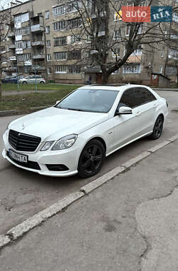 Седан Mercedes-Benz E-Class 2009 в Каменец-Подольском