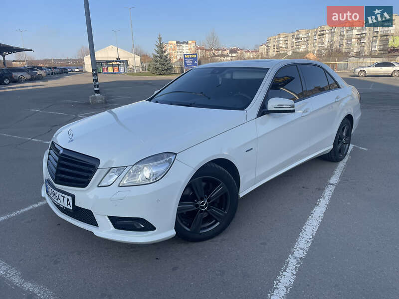 Седан Mercedes-Benz E-Class 2009 в Кам'янець-Подільському фото 32 Седан Mercedes-Benz E-Class 2009 в Кам'янець-Подільському