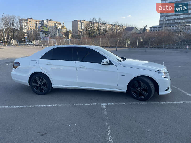Седан Mercedes-Benz E-Class 2009 в Кам'янець-Подільському фото 49 Седан Mercedes-Benz E-Class 2009 в Кам'янець-Подільському