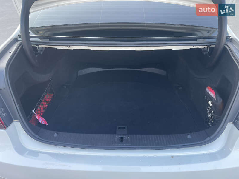 Седан Mercedes-Benz E-Class 2009 в Кам'янець-Подільському фото 84 Седан Mercedes-Benz E-Class 2009 в Кам'янець-Подільському