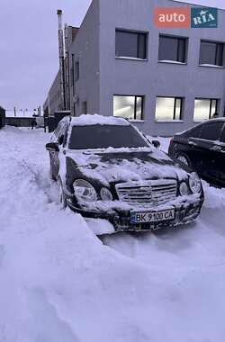 Універсал Mercedes-Benz E-Class 2006 в Рівному