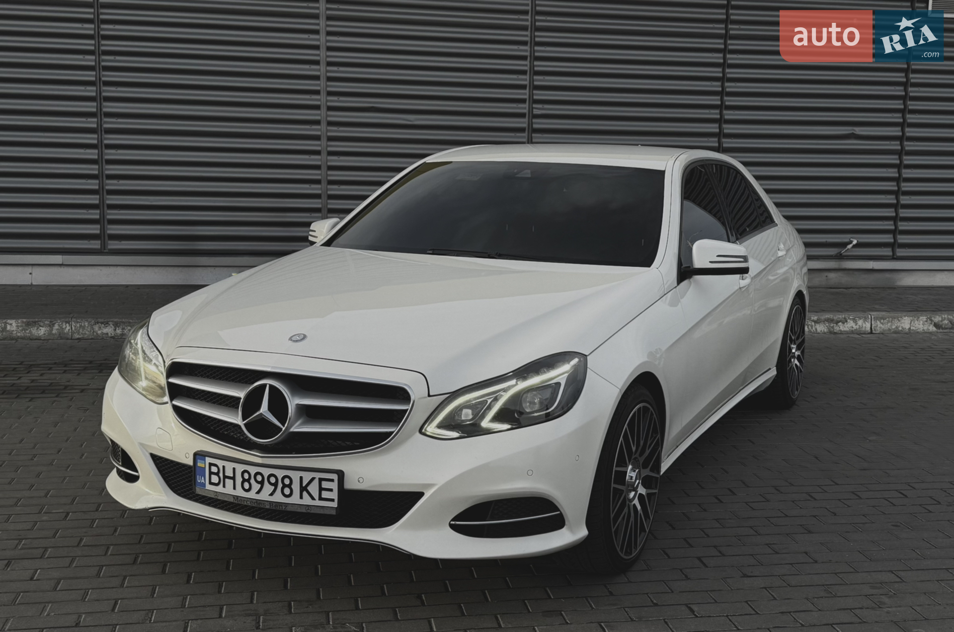 2013 Mercedes-Benz E-klasse - мініатюра 11