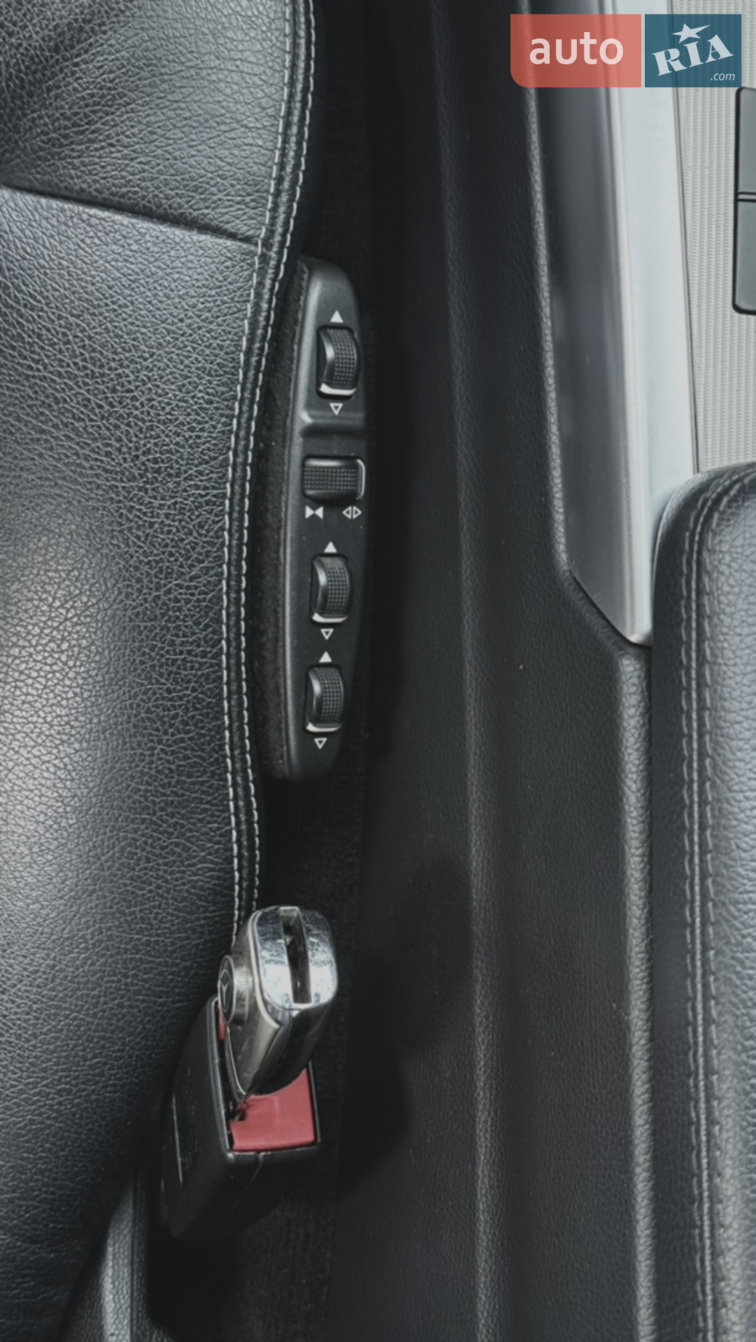 2013 Mercedes-Benz E-klasse - мініатюра 18