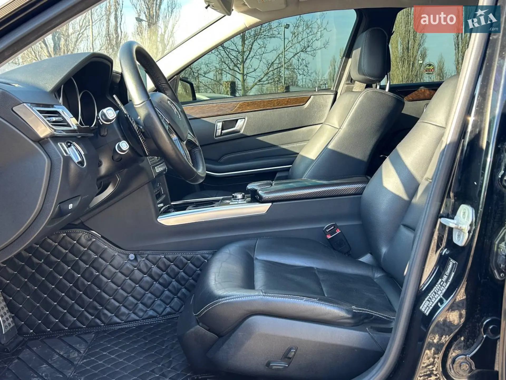 2013 Mercedes-Benz E-klasse - мініатюра 13