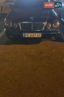 Седан Mercedes-Benz E-Class 1997 в Дніпрі