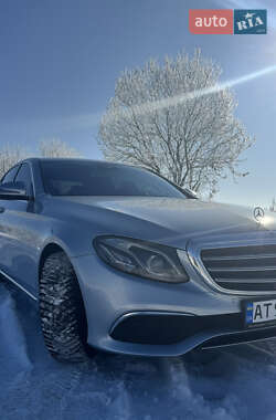 Седан Mercedes-Benz E-Class 2016 в Івано-Франківську
