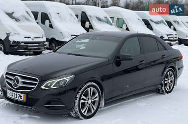 Седан Mercedes-Benz E-Class 2013 в Староконстантинове