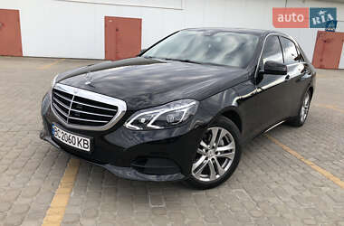 Седан Mercedes-Benz E-Class 2014 в Львове