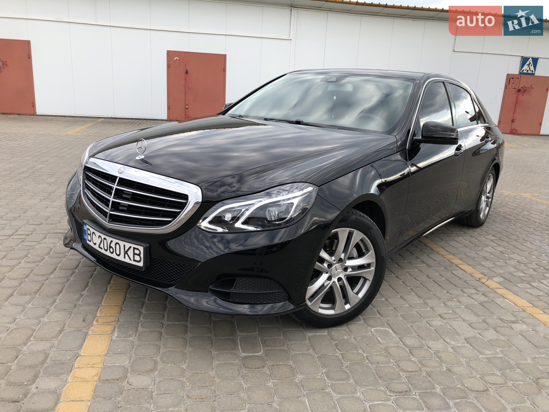 2014 Mercedes-Benz E-klasse - фото 1