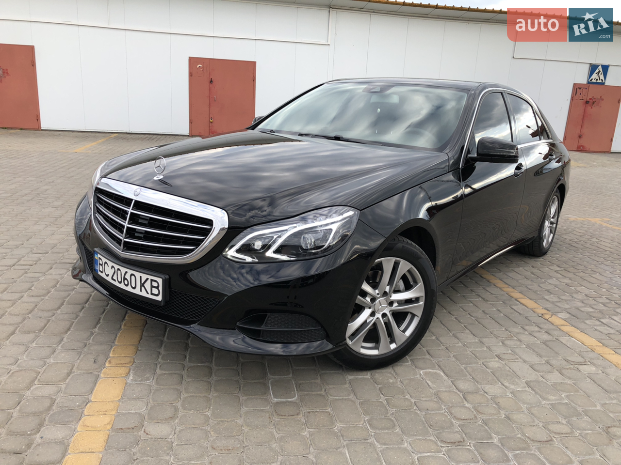 2015 Mercedes-Benz E-klasse - мініатюра 24
