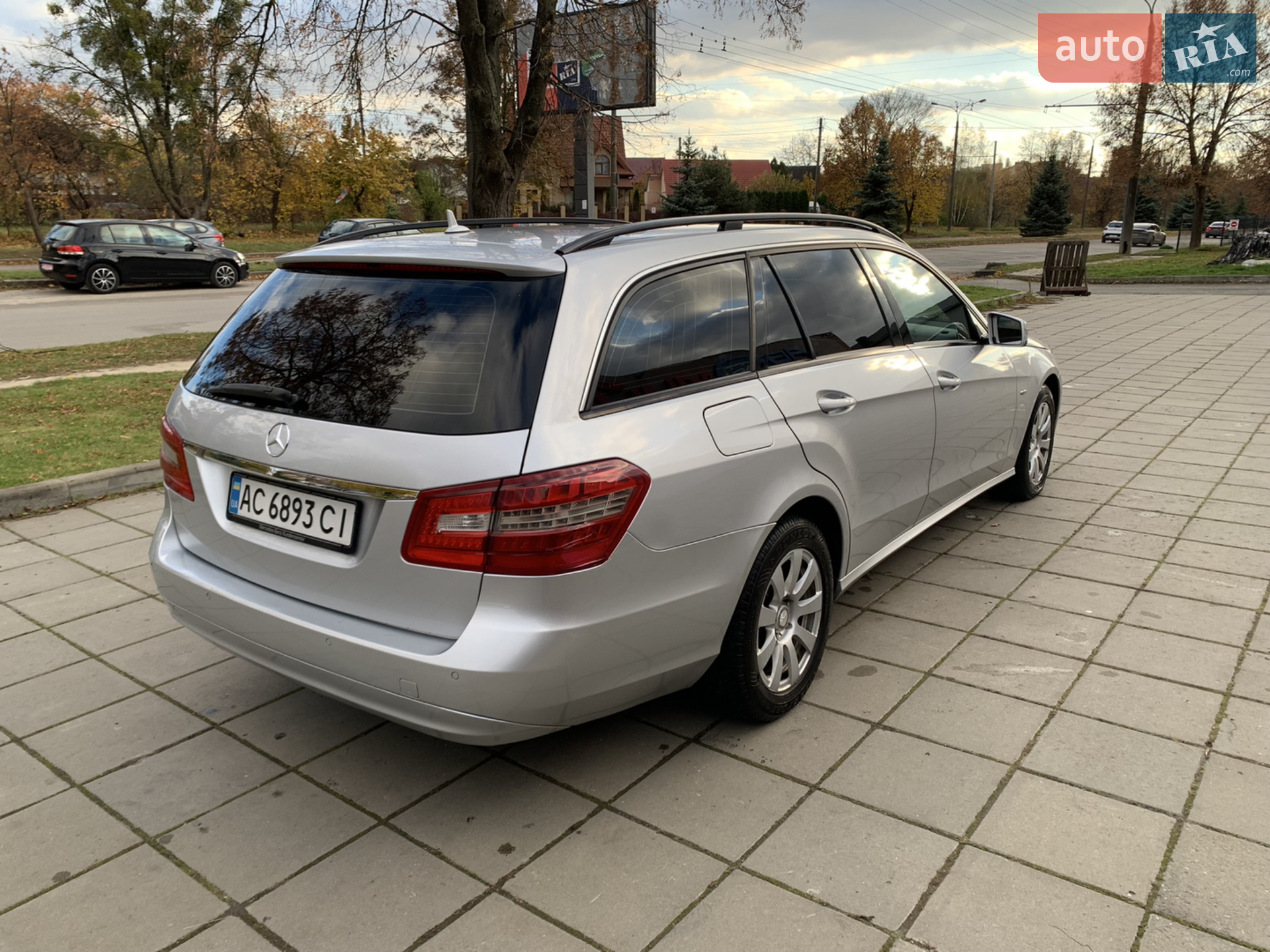2010 Mercedes-Benz E-klasse - мініатюра 5