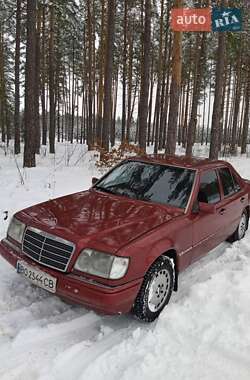 Седан Mercedes-Benz E-Class 1995 в Киеве