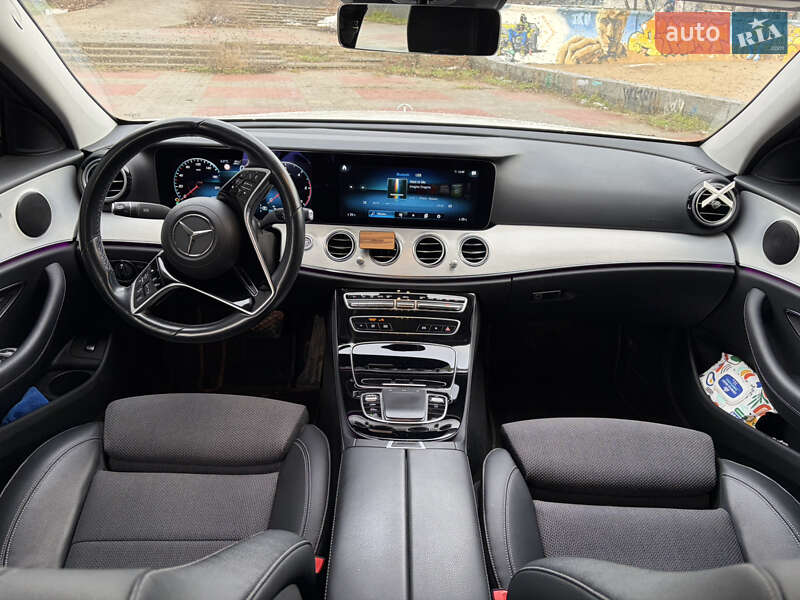 Седан Mercedes-Benz E-Class 2020 в Запорожье