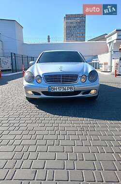 Седан Mercedes-Benz E-Class 2004 в Одессе