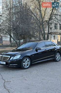 Седан Mercedes-Benz E-Class 2012 в Кропивницком