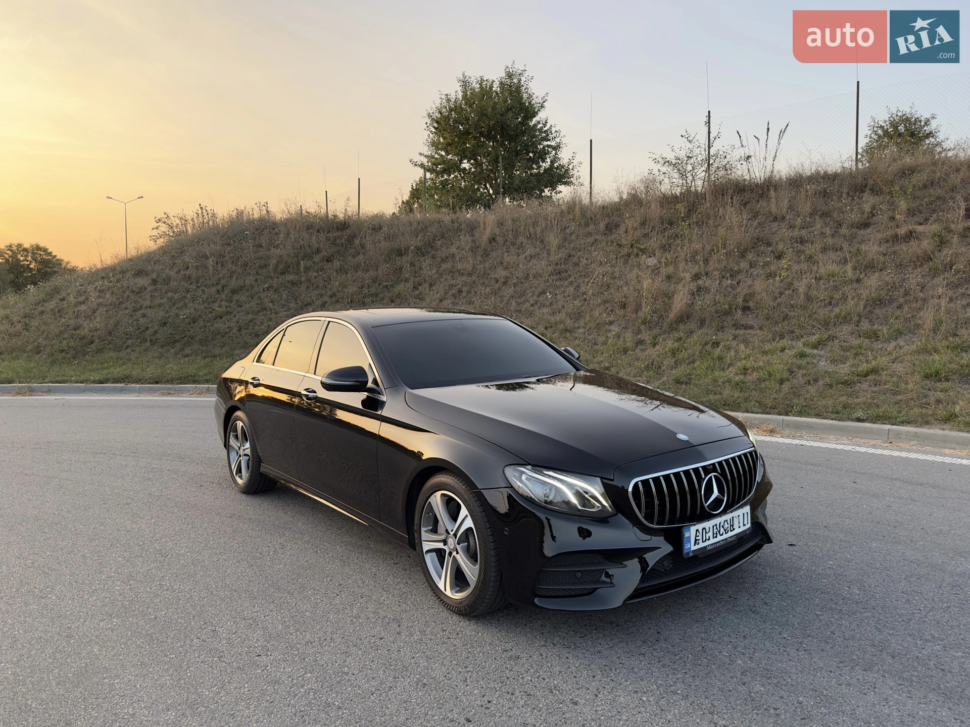 2016 Mercedes-Benz E-klasse - мініатюра 12