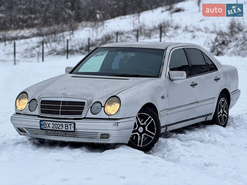 Mercedes-Benz E-Class 1997