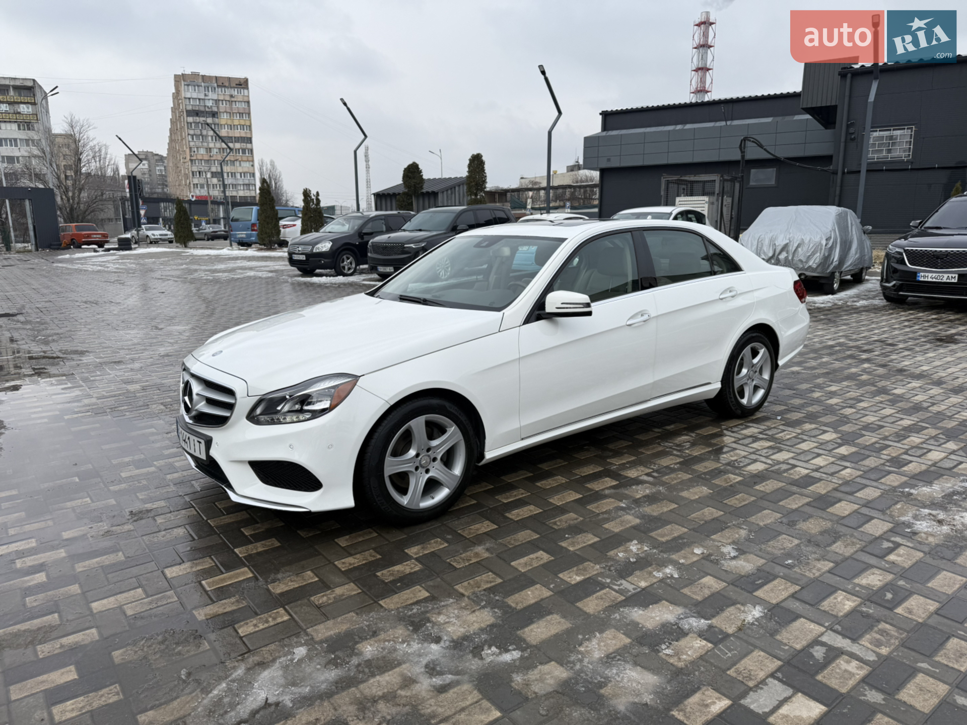2013 Mercedes-Benz E-klasse - мініатюра 13