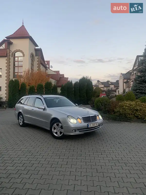 Mercedes-Benz E-Class 2005