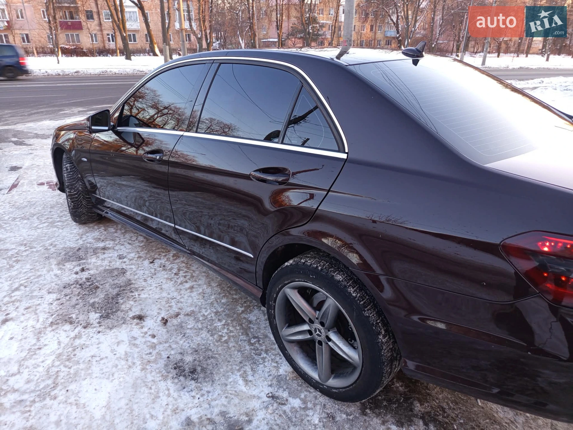 2011 Mercedes-Benz E-klasse - мініатюра 12