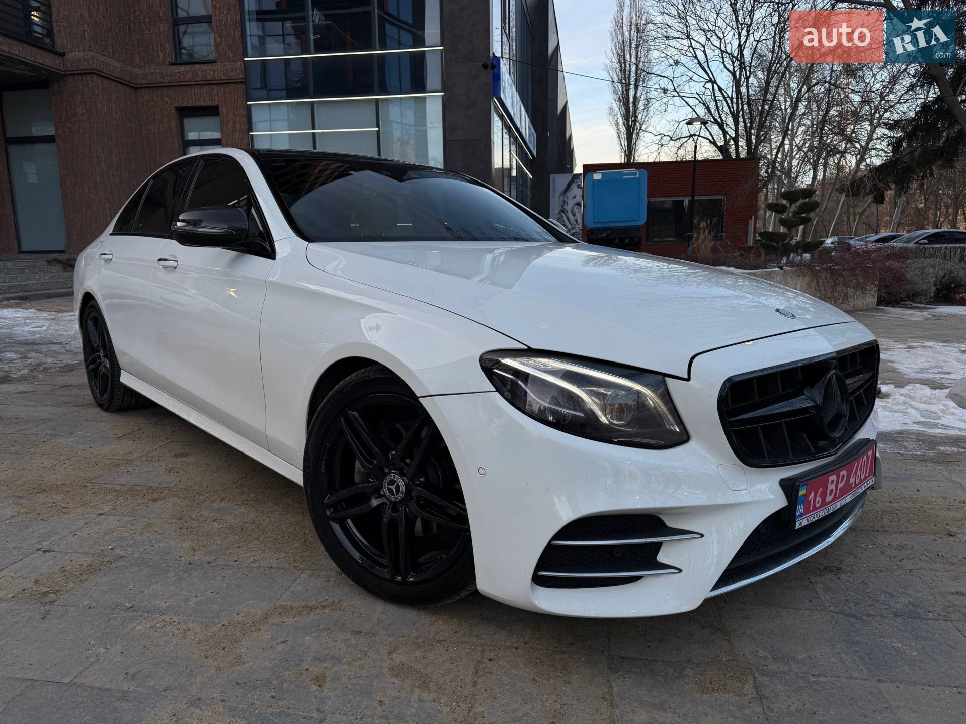 2016 Mercedes-Benz E-klasse - мініатюра 3