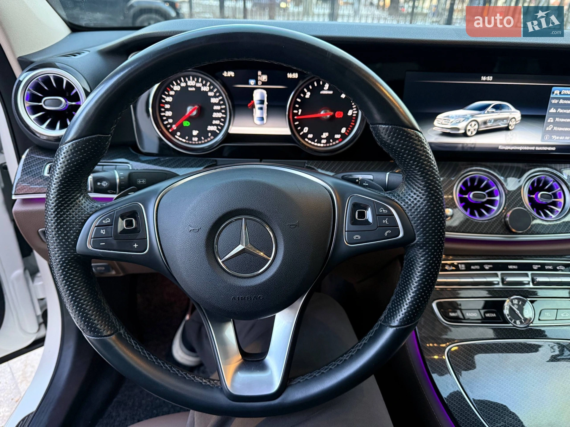 2016 Mercedes-Benz E-klasse - мініатюра 23