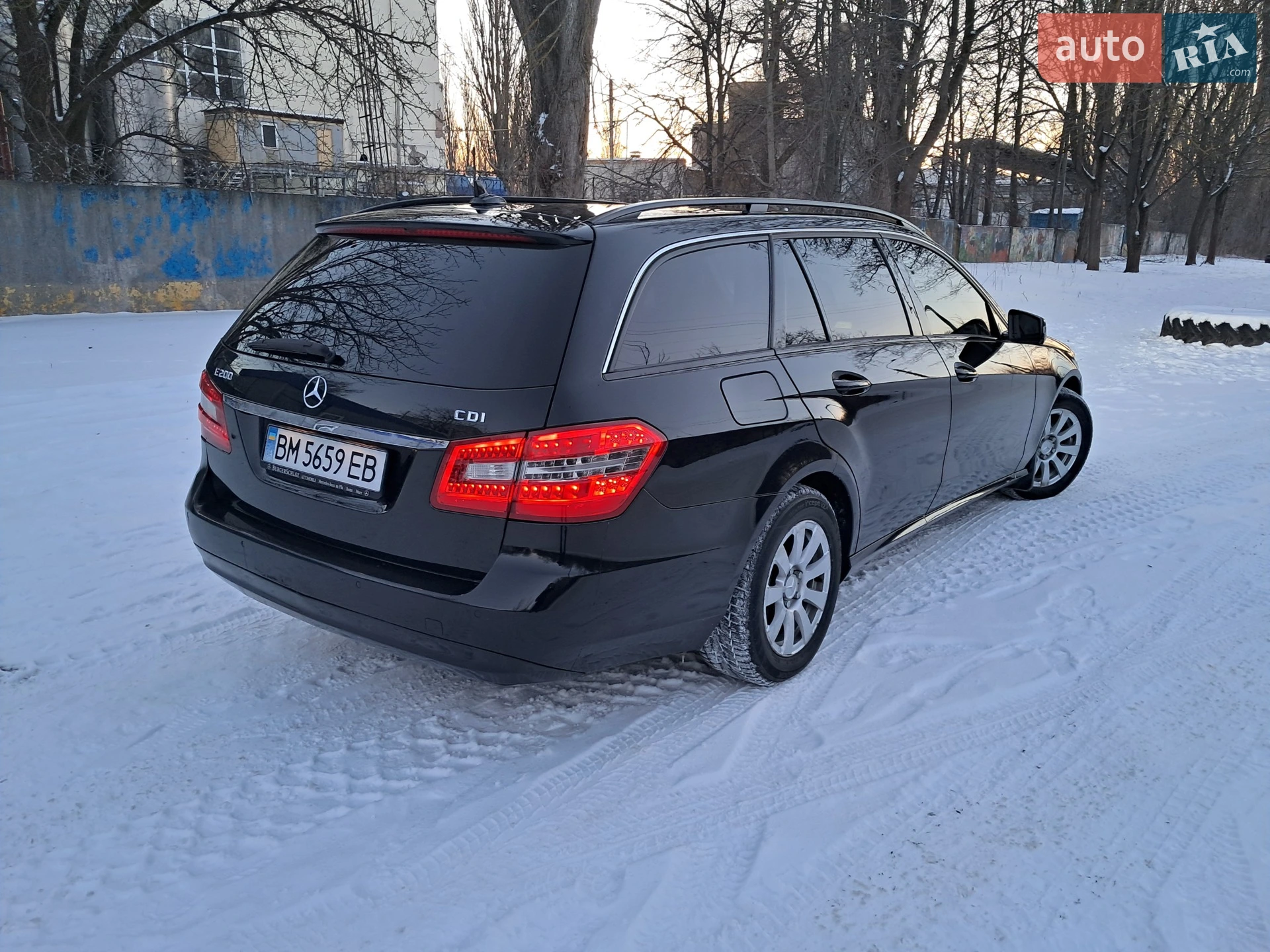 2011 Mercedes-Benz E-klasse - мініатюра 3